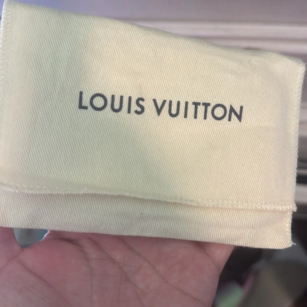 NEW! 2023 Christmas Animation Alpine Pink Key pouch! - Picture 14 of 15